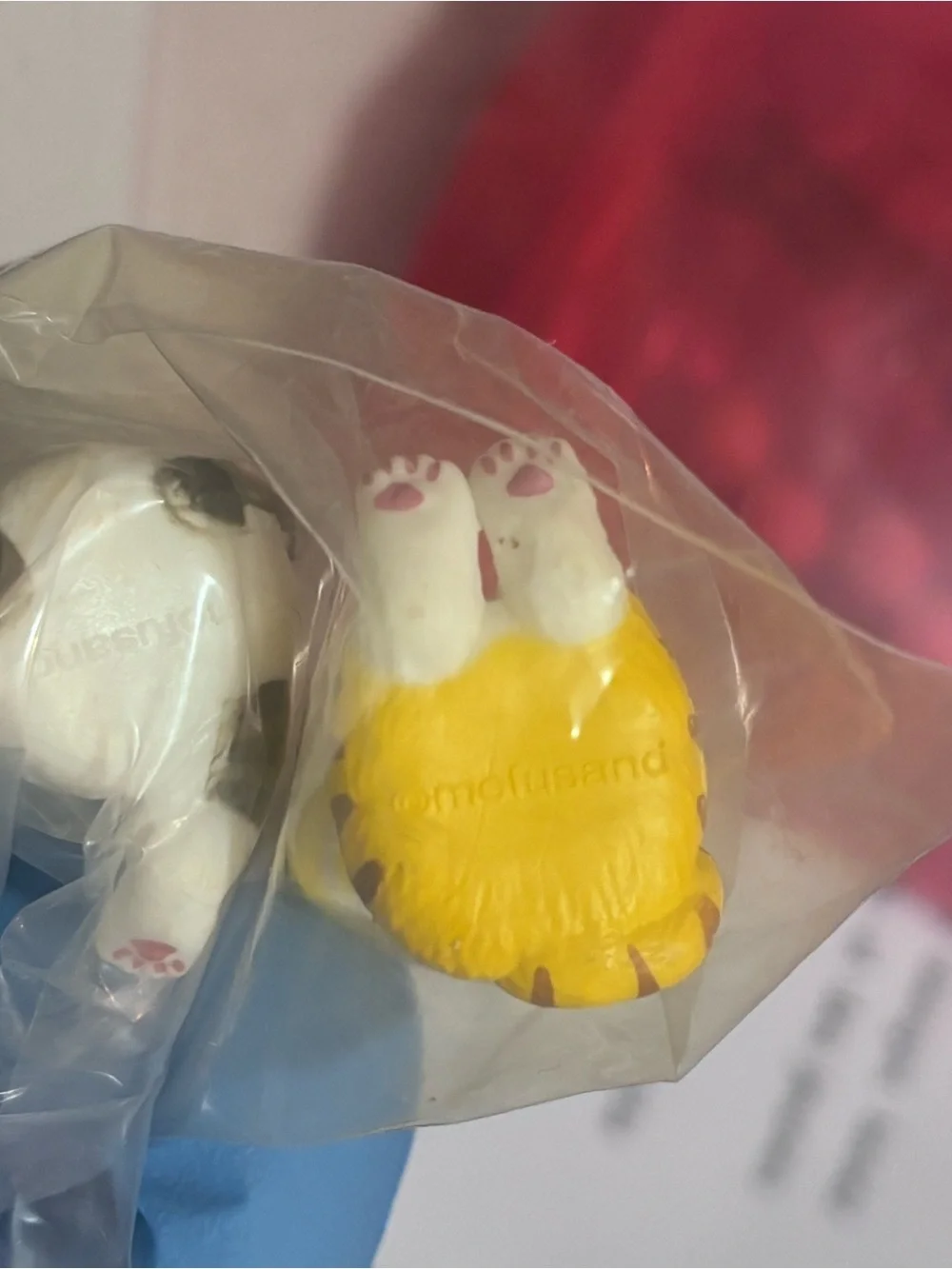 Various Mofusand figurines and Hippers